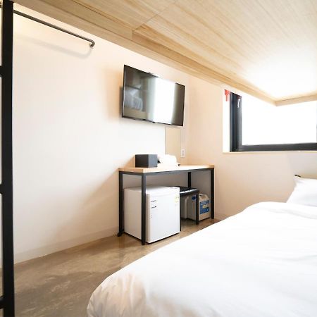 Wegoinn Hostel Seoul Bagian luar foto