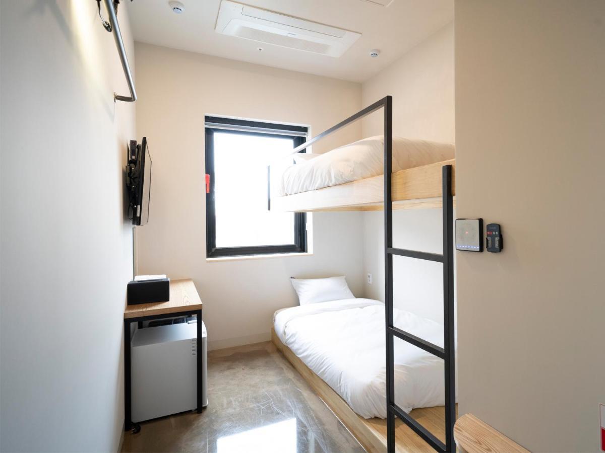 Wegoinn Hostel Seoul Bagian luar foto