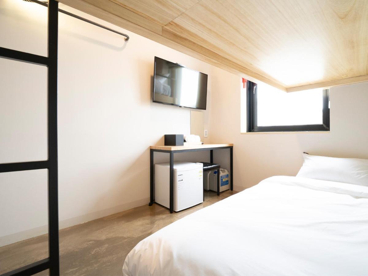 Wegoinn Hostel Seoul Bagian luar foto